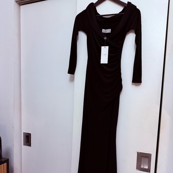 CLUB L ONE MOMENT DRESS - Picture 2 of 3